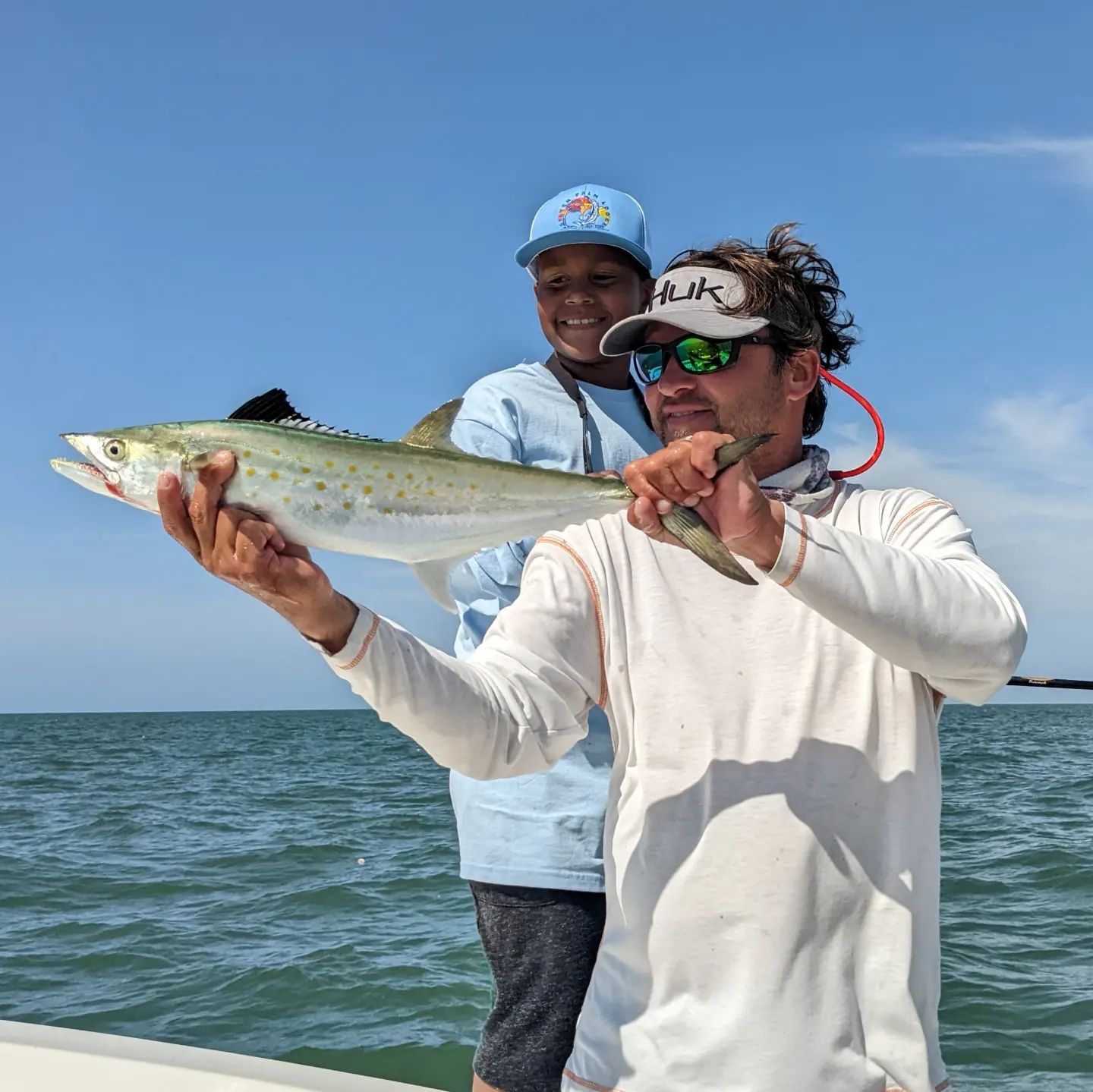 Is there any better kids species than a Spanish Mack?  From the tug, to the pull, to the teeth. This fish is God's gift to fishing guides and dads!!!! #florida #floridalife #floridafishing #discovercrystalriver #crystalriverfishing #crystalriverfishing #spanishmackerel #kidsfishing #discovercrystalriver #pathfinderboats #orvisflyfishing #simmsfishing #sodiumfishinggear #petespiermarina #plantationoncrystalriver #winning #realsaltlife